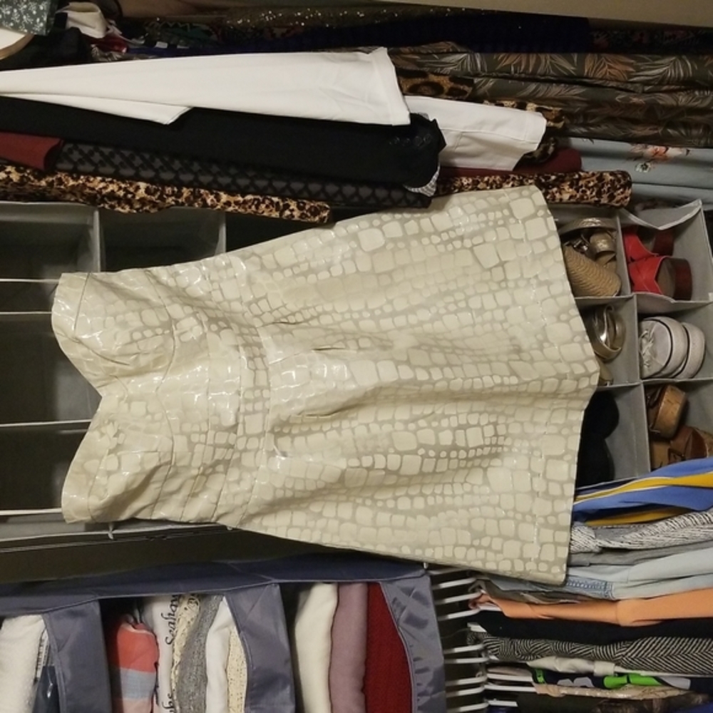American Eagle cream strapless dress